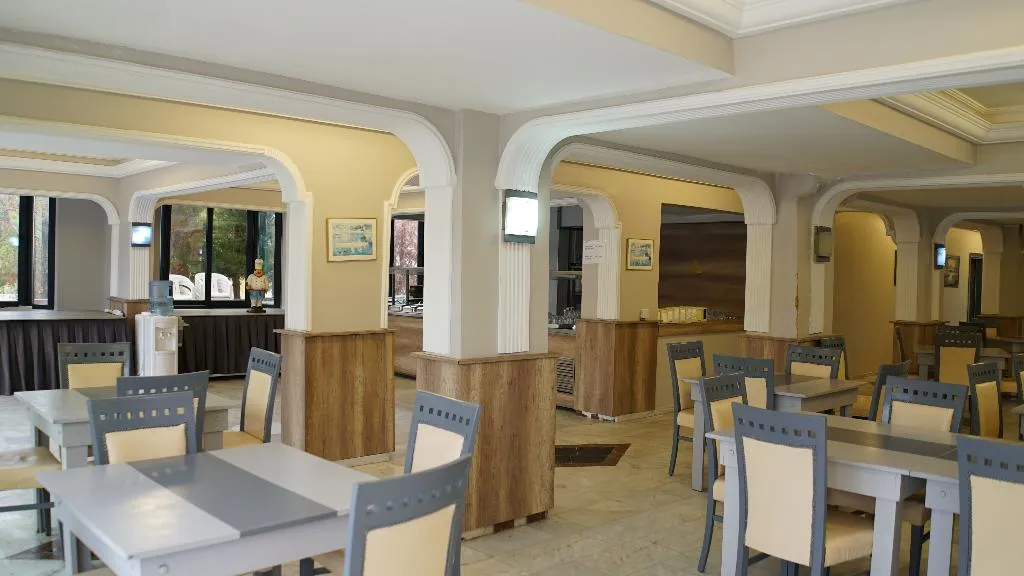 Restaurant, Medos Hotel, Izmir