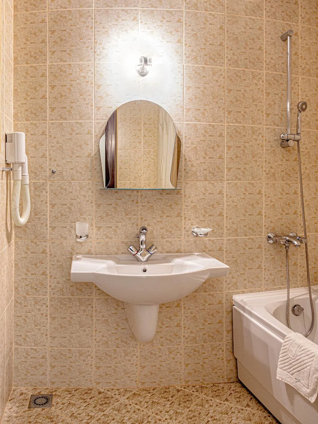 Room, Viand, Bourgas