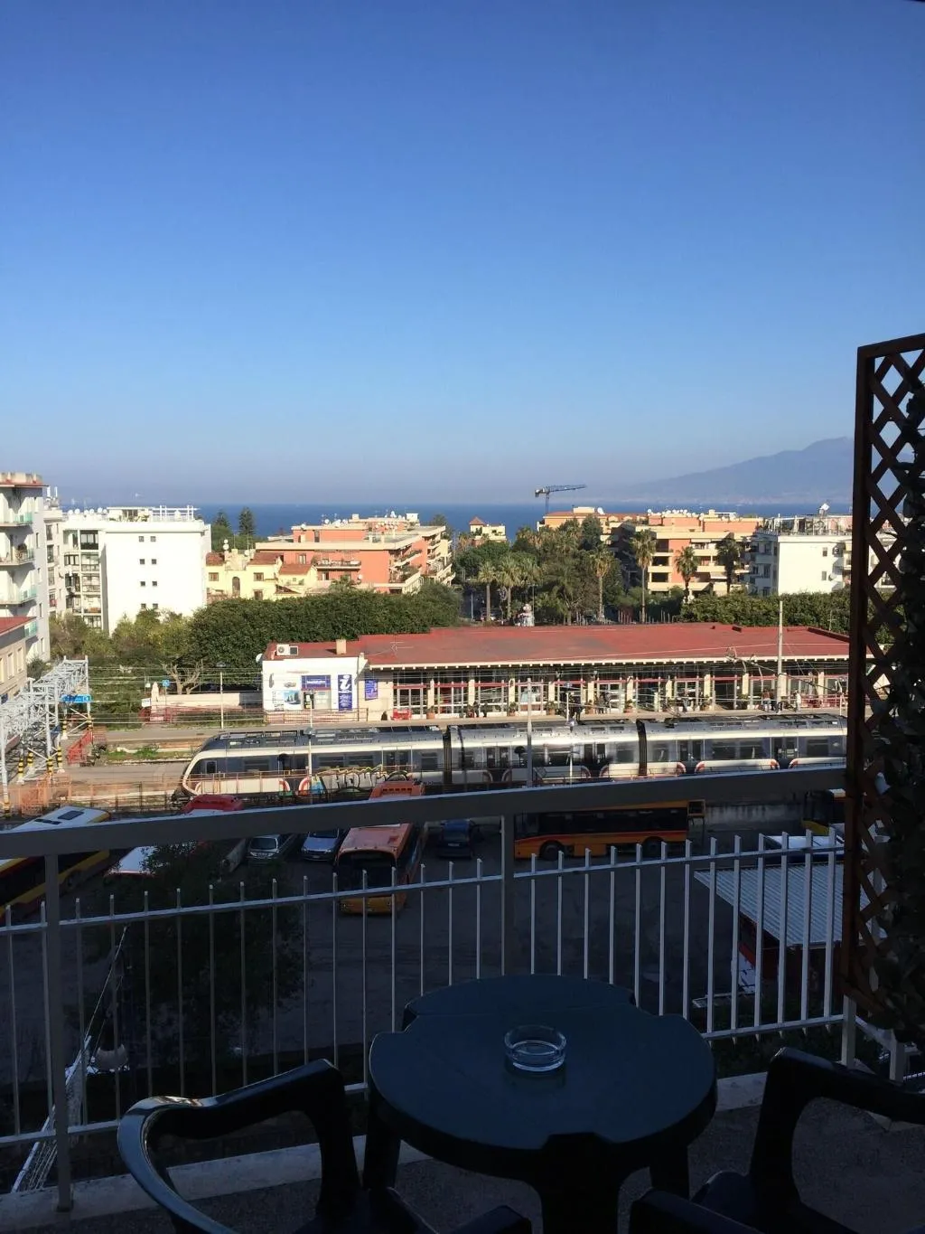 Room, B&B Sirentum, Naples
