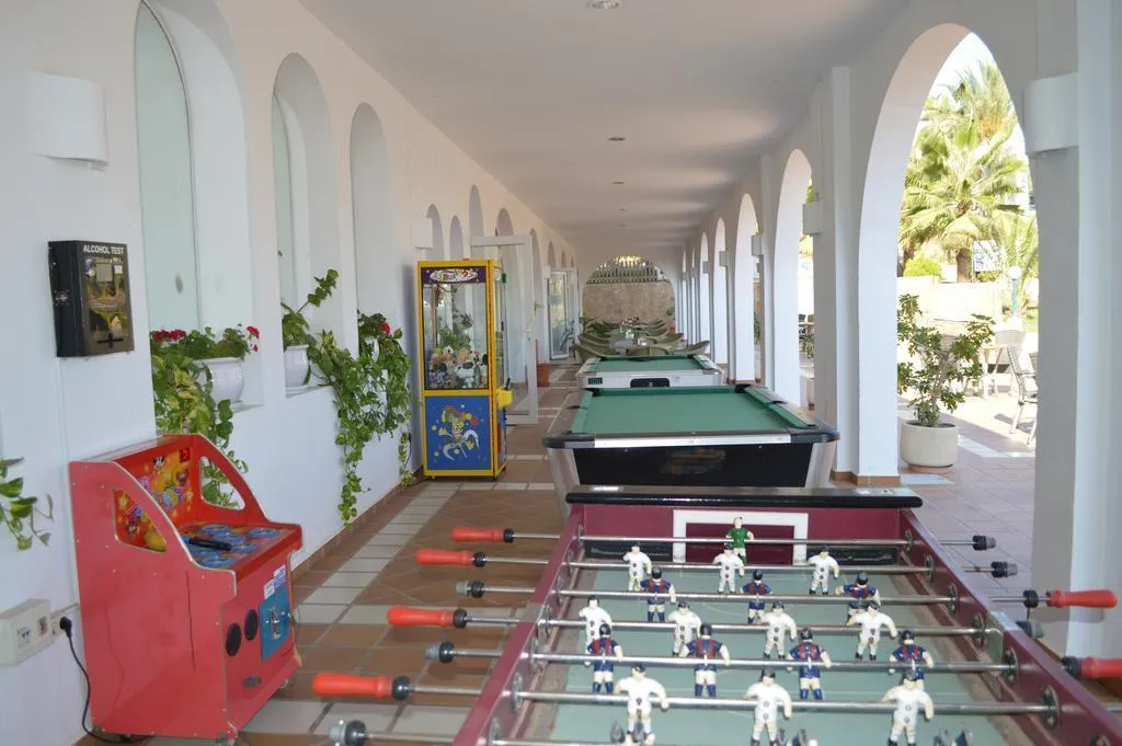 Sports and Entertainment, El Puntazo II, Costa Almeria