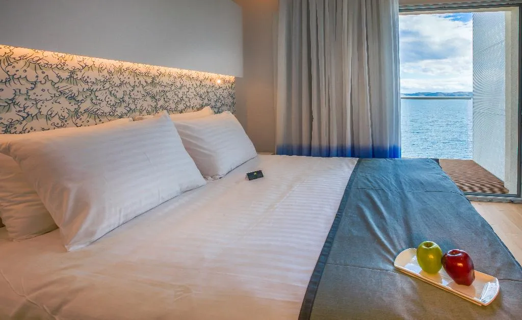 JUNIOR SUITE SEA VIEW Room, TUI Blue Makarska, Split