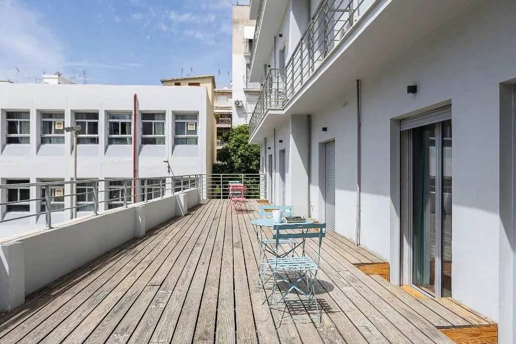 TRIPLE WITH TERRACE Room, Omnia Pagrati Apartments, Athens