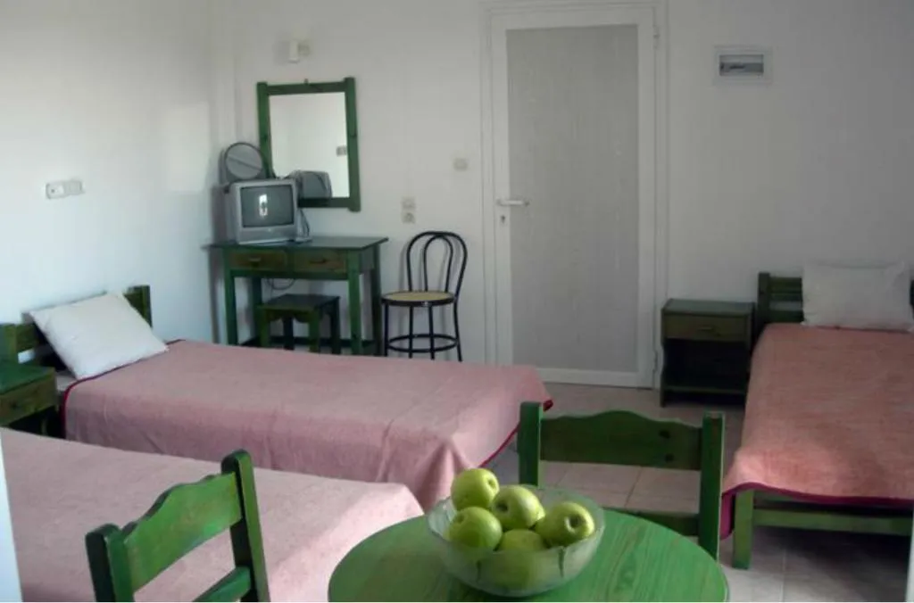 STUDIO CAPACITY 3 Room, Katerina Studios, Kefallinia