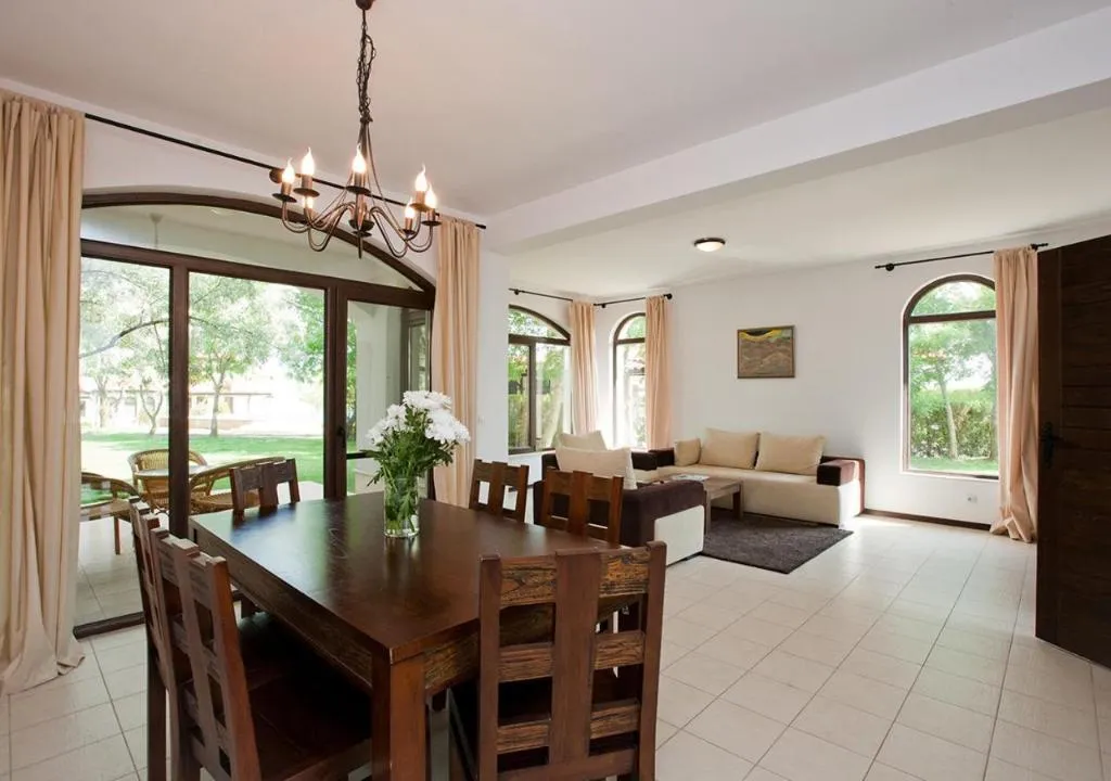 Room, BlackSeaRama Golf & Villas, Varna