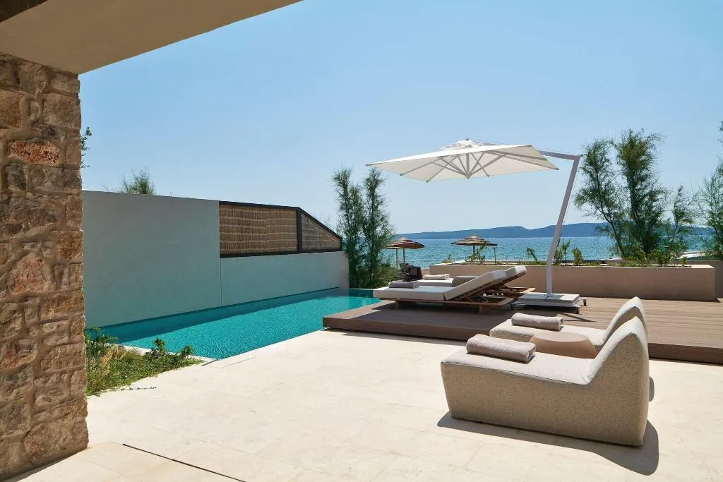 SUITE WITH PRIVATE POOL Room, W Costa Navarino- Adults Only, Kalamata