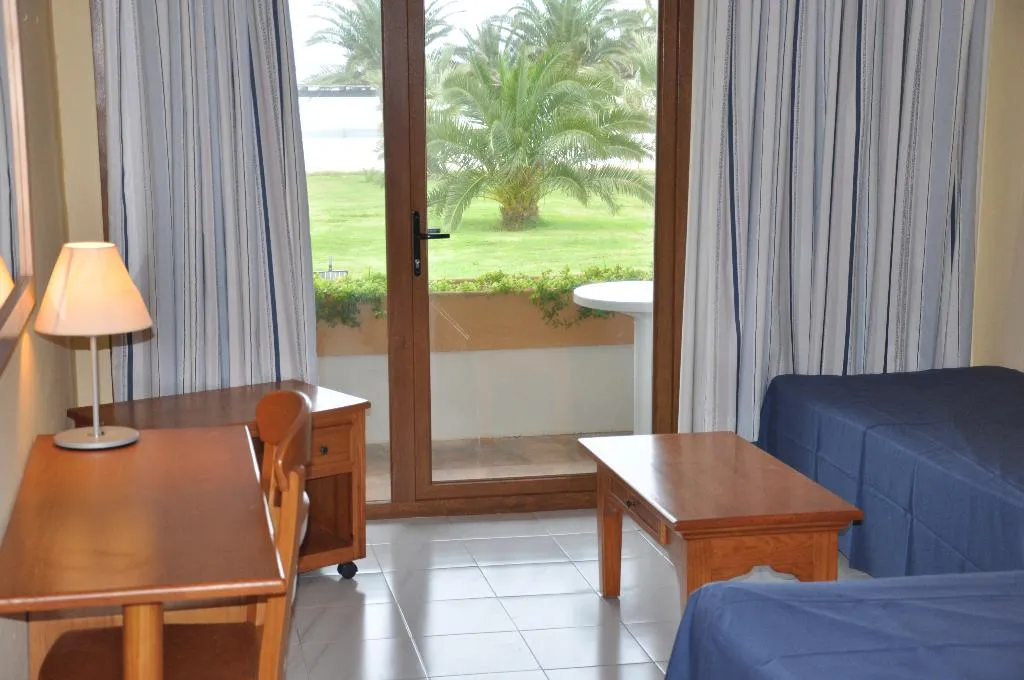 TRIPLE WITH AIR CONDITIONING Room, Club Sunway Punta Prima, Ibiza