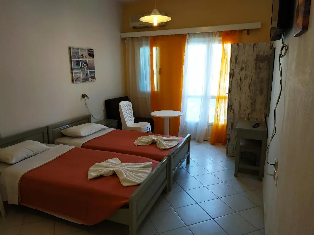 STUDIO STANDARD Room, Renia Studios, Crete