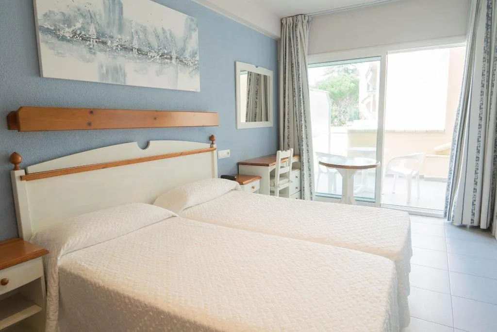 Room, S'Agoita, Costa Brava