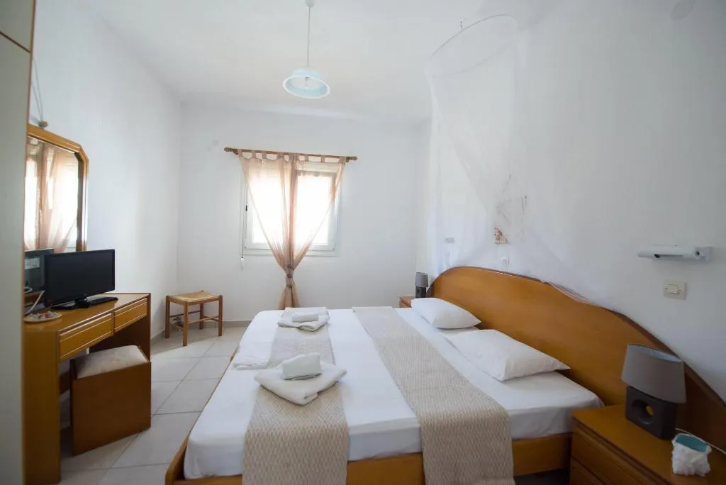 Room, S C Kosmos Beach Resort, Corfu