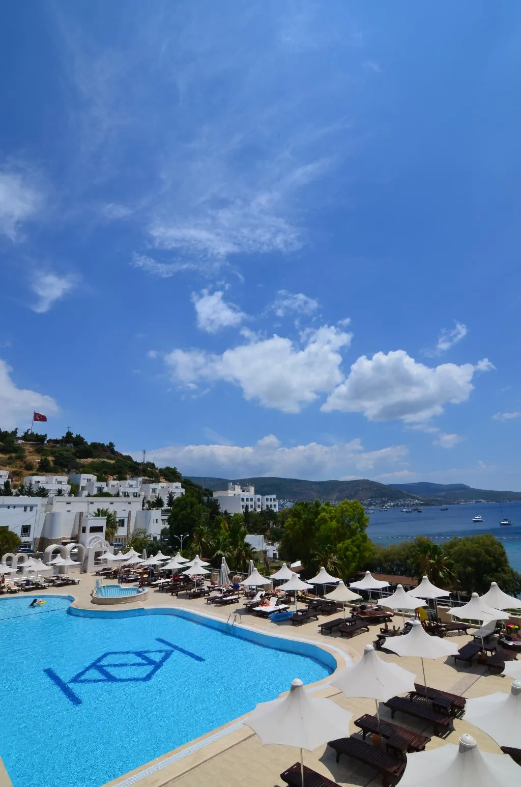 Pool, Azka, Bodrum