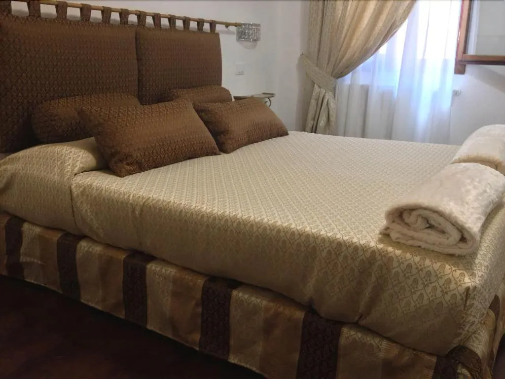 Room, Albergo Marin, Venice