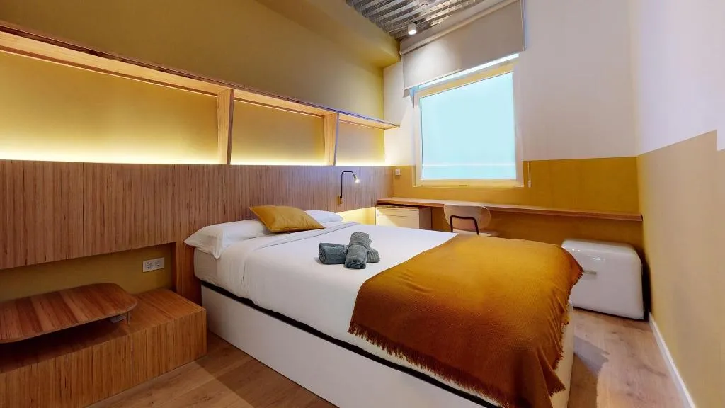 Room, Ola Living Hostal Tetuan, Madrid