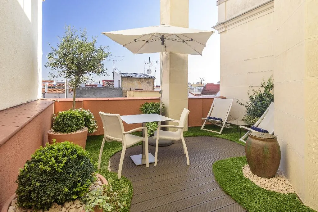 DOUBLE DELUXE WITH TERRACE Room, H10 Villa de la Reina, Madrid