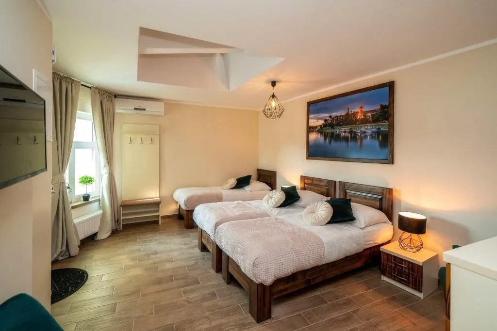 Room, Apartments 17 Szewska, Krakow
