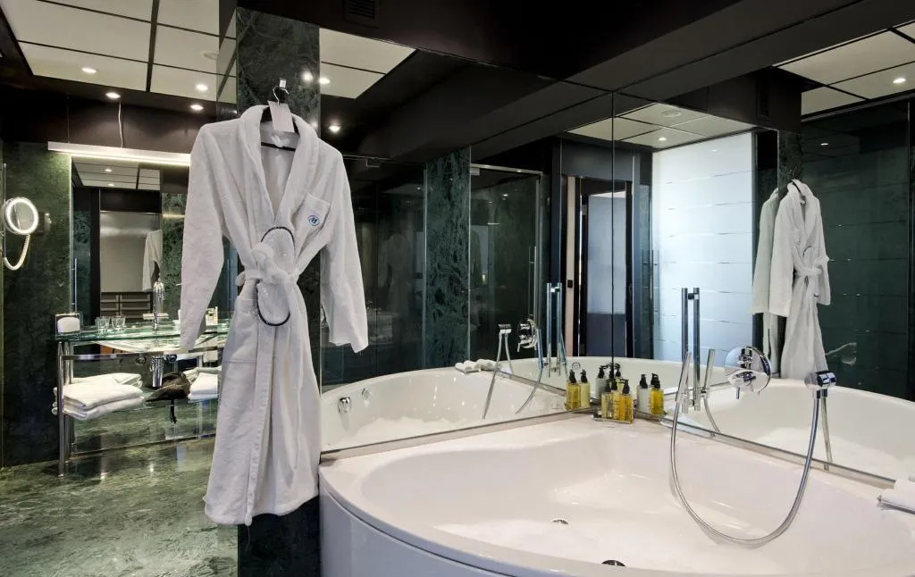 Room, Hilton Madrid Airport, Madrid