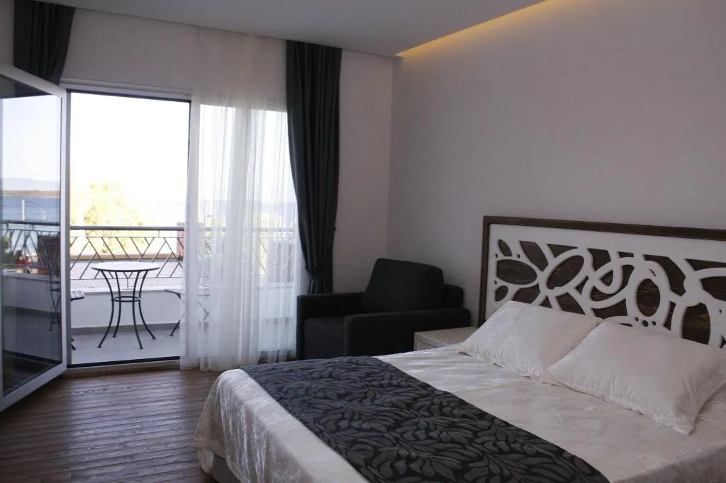 Room, Meggs Bodrum Beach Hotel, Bodrum