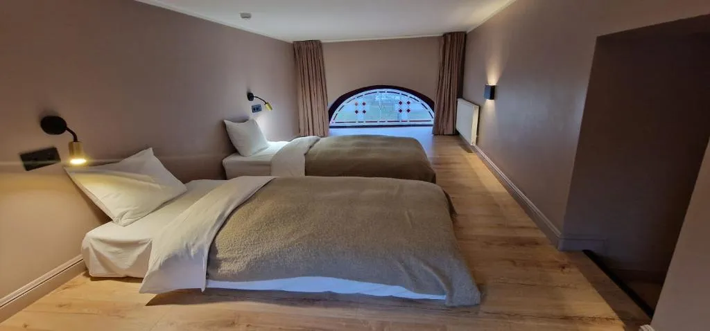 FAMILY ROOM DELUXE WITH AIR CONDITIONING Room, Aparthotel Amella, Riga