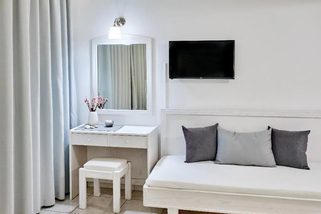 STUDIO SUPERIOR CAPACITY 3 Room, Villa Mare Monte, Crete