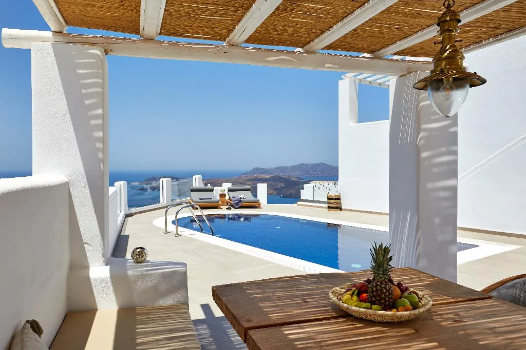 VILLA WITH PRIVATE POOL Room, Celestia Grand, Santorini