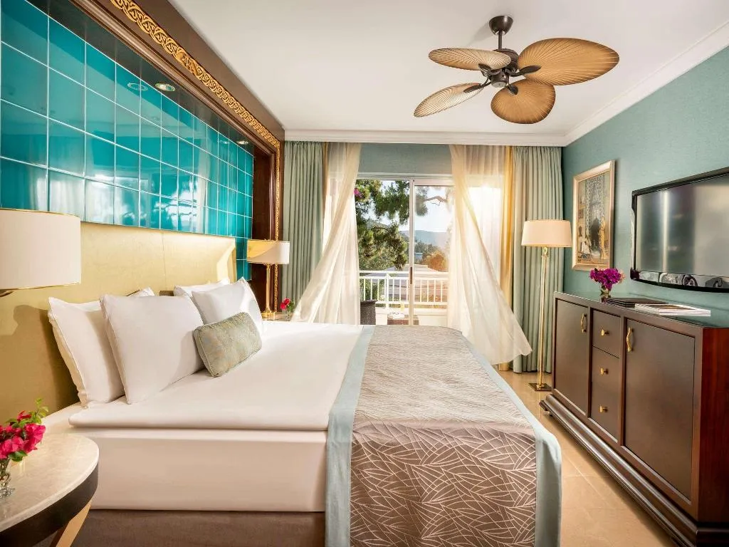 SUITE DELUXE GARDEN VIEW Room, Rixos Premium Bodrum, Bodrum