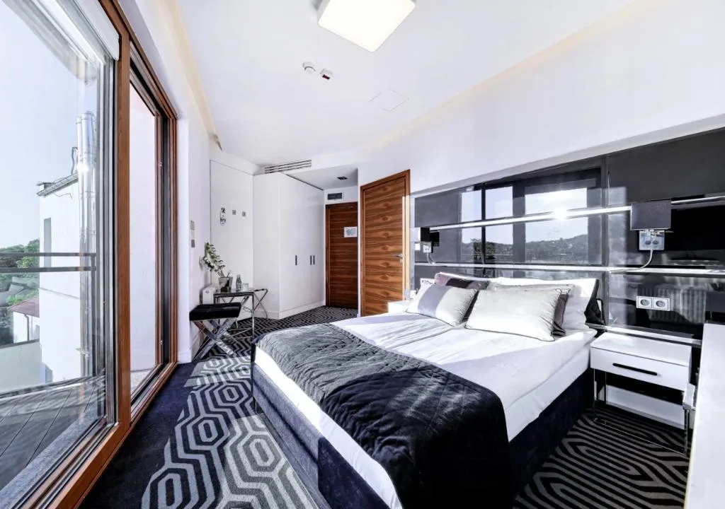 DOUBLE PREMIUM WITH VIEWS Room, Bayjonn Boutique Hotel, Gdansk