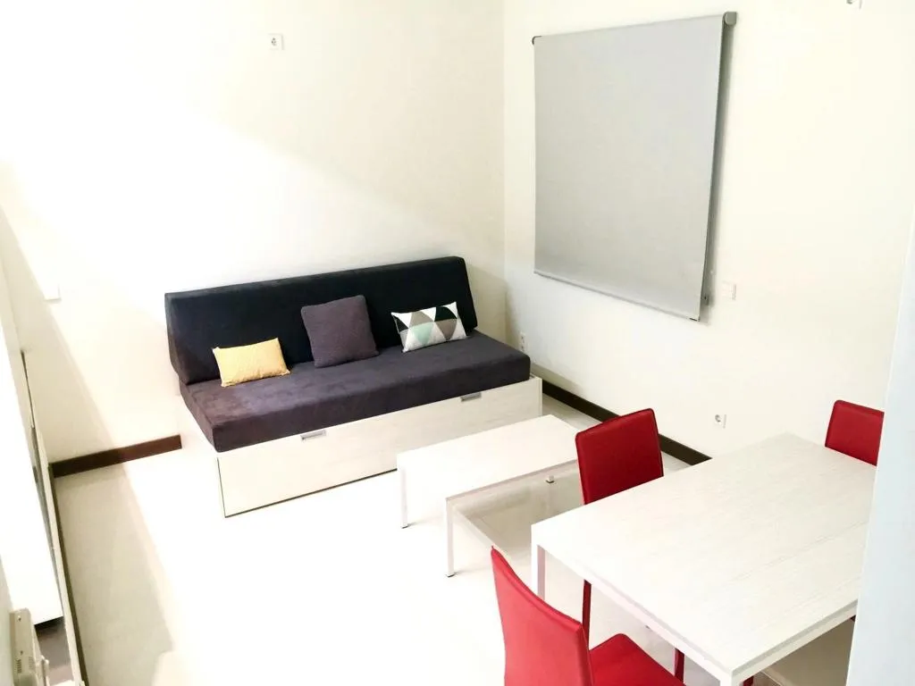 APARTMENT CAPACITY 4 ONE BEDROOM Room, Roisa Suites, Madrid