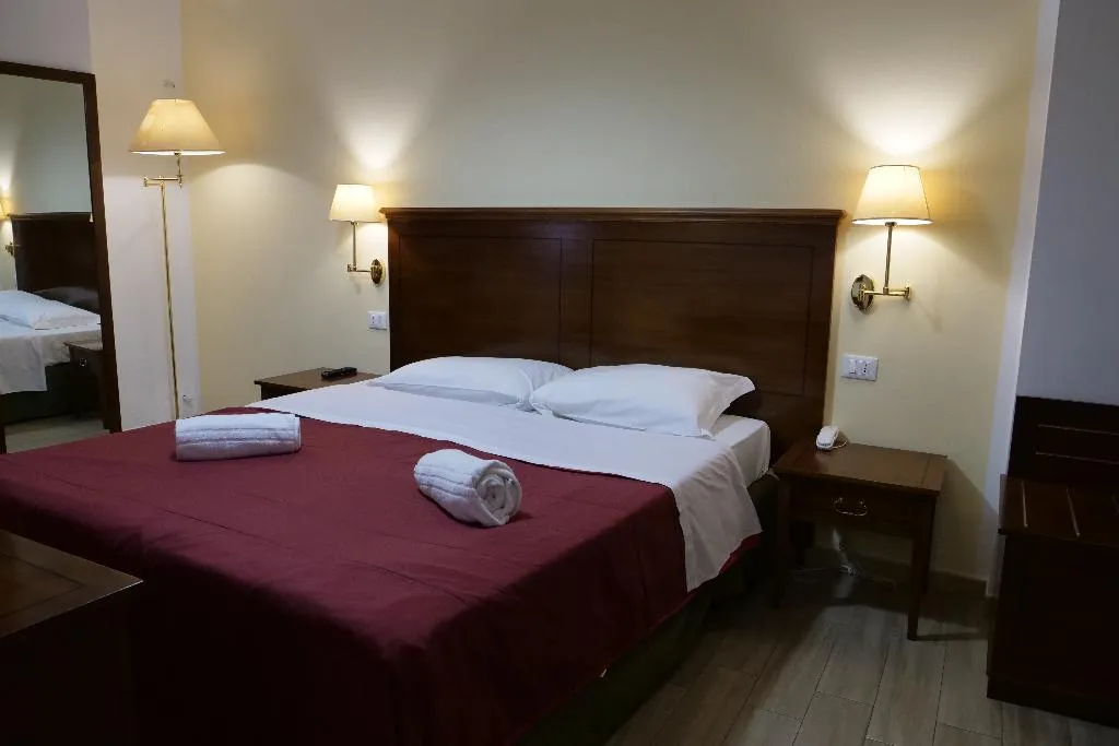 DOUBLE CLASSIC Room, Hotel Elios, Taormina