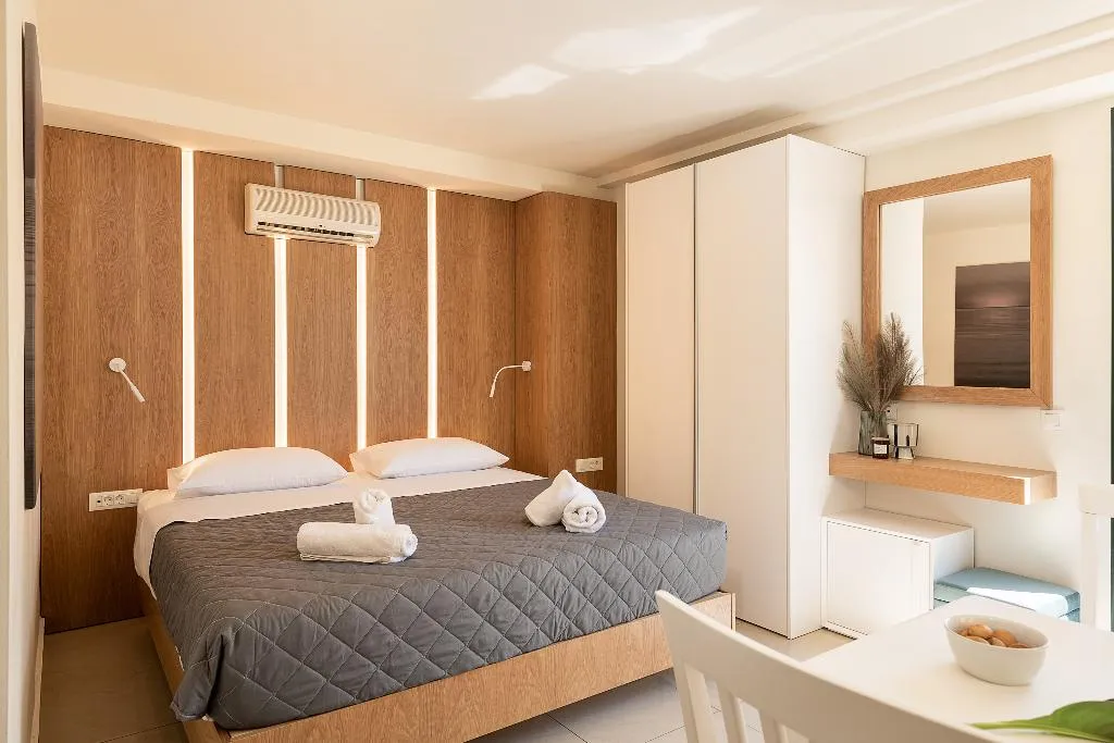 APARTMENT BASIC Room, Elia Platanias, Crete