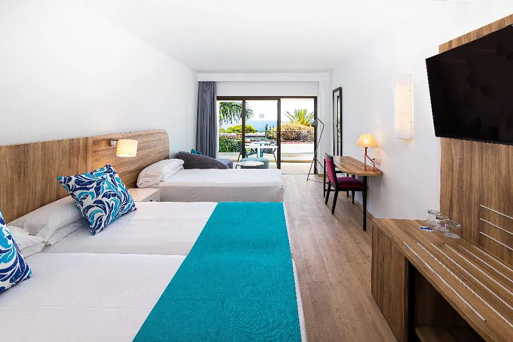 TRIPLE SUPERIOR Room, Costa Calero Thalasso& Spa, Lanzarote
