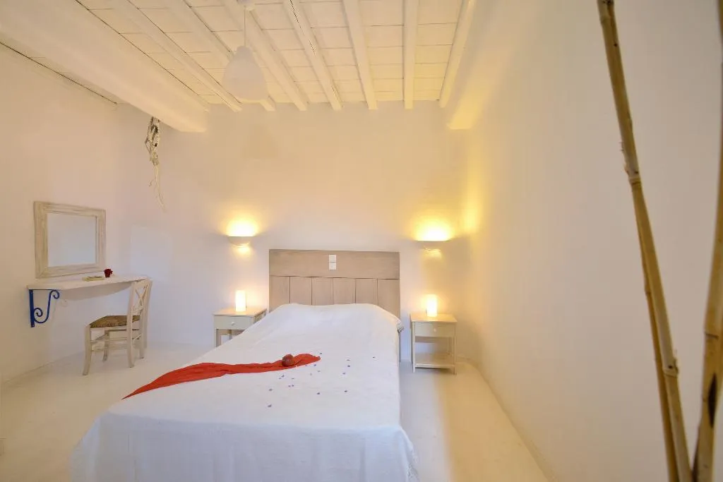VILLA THREE BEDROOMS WITH PRIVATE POOL Room, Aiolos Villa Mykonos, Mykonos