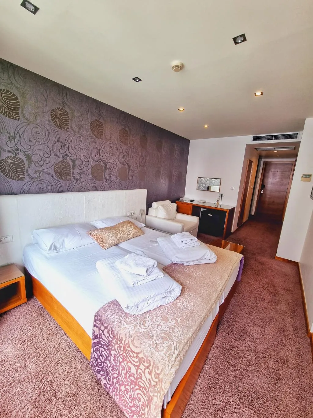 TRIPLE CLASSIC Room, Classic Hotel Gala Split, Split