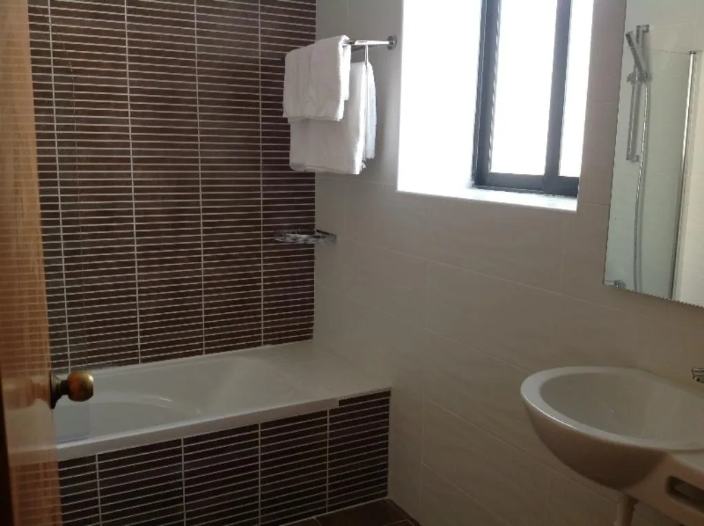 Double or Twin SUPERIOR Room, The Windsor Hotel, Malta