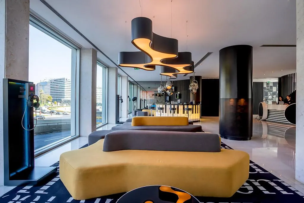 Lobby, HF Fenix Music, Lisbon