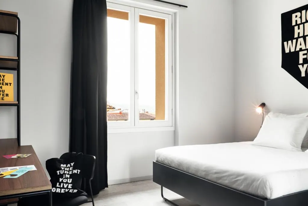 DOUBLE QUEEN SIZE BED Room, The Social Hub Florence Lavagnini, Florence