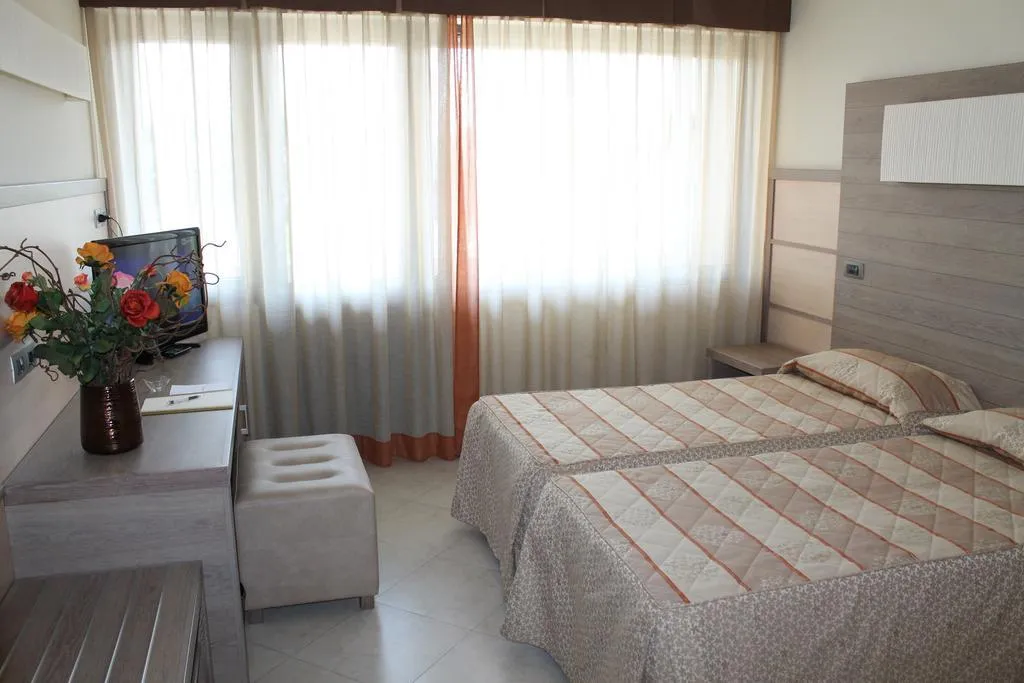 TWIN STANDARD Room, Nil Hotel, Florence