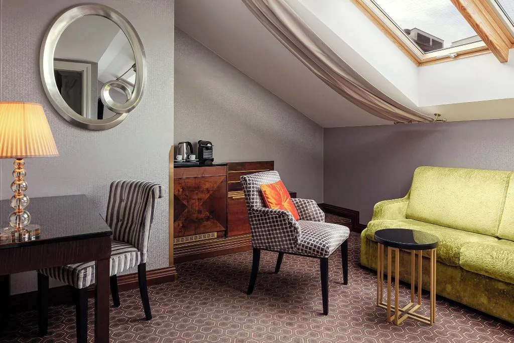 SUITE KING SIZE BED Room, Cosmopolitan Hotel Prague, Prague