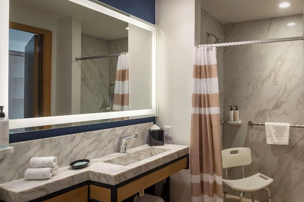 DOUBLE Accessible KING SIZE BED Room, Hilton Garden Inn Cancun Airport, Cancun Area