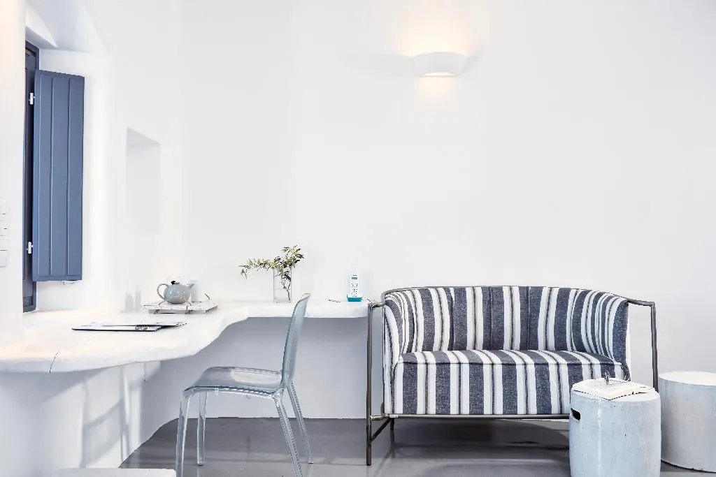 Double or Twin WITH VIEWS Room, Homeric Poems, Santorini