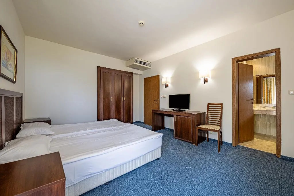 SUITE TWO BEDROOMS Room, HVD Lotos, Varna