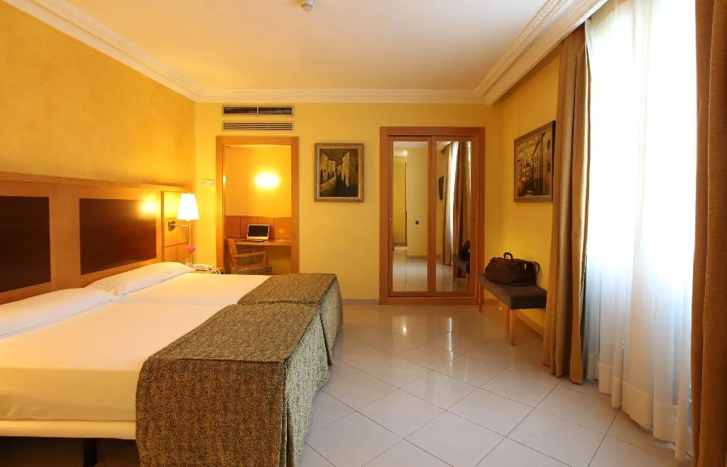 DOUBLE STANDARD Room, Nouvel, Barcelona