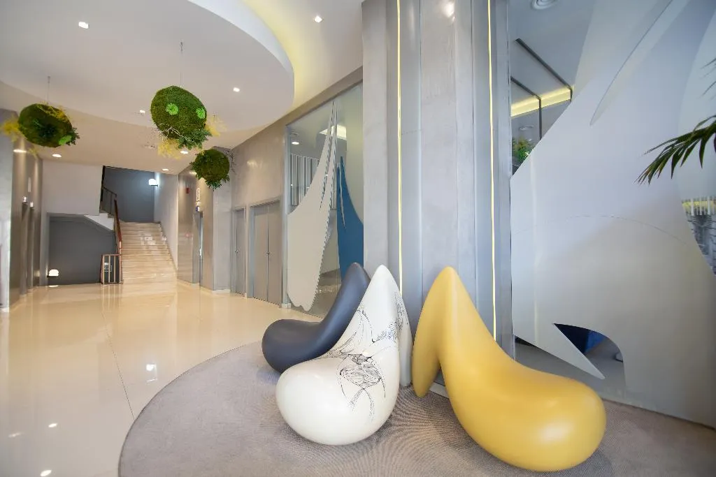 Lobby, Monte Puertatierra, Costa De La Luz