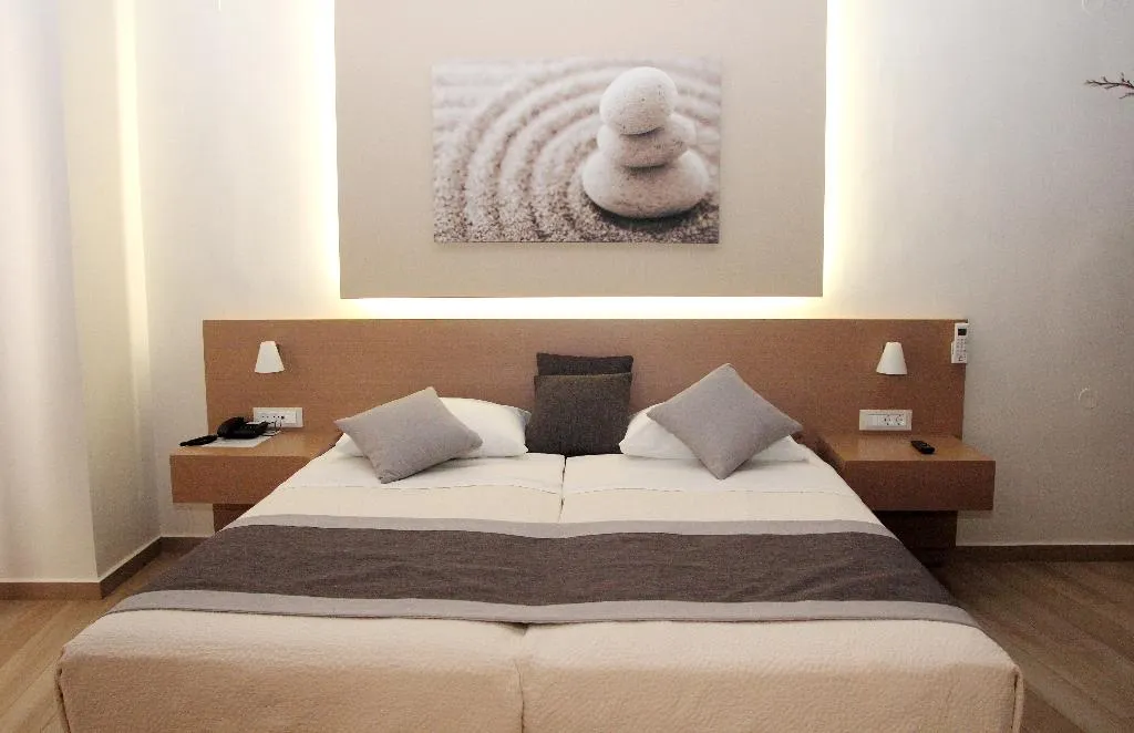 JUNIOR SUITE SEA VIEW Room, Renieris Hotel, Crete