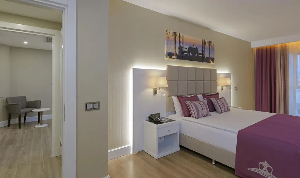 SUITE TWO BEDROOMS TWO BATHROOMS Room, Asia Beach Resort & Spa, Antalya