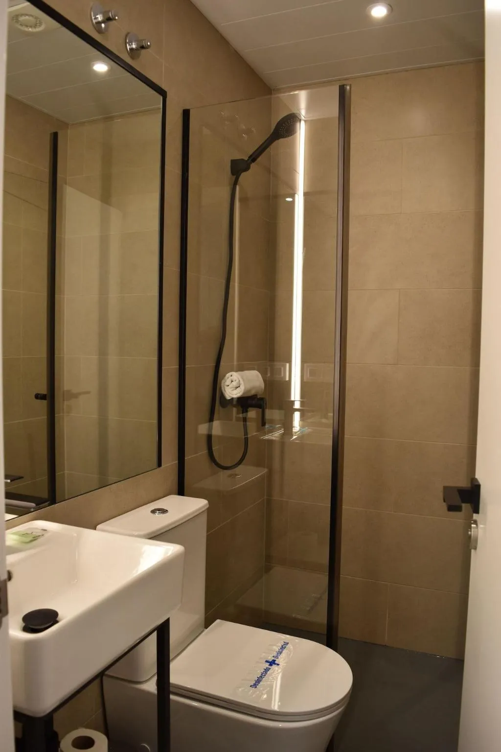 TWIN ECONOMY Room, Casp Green House, Barcelona