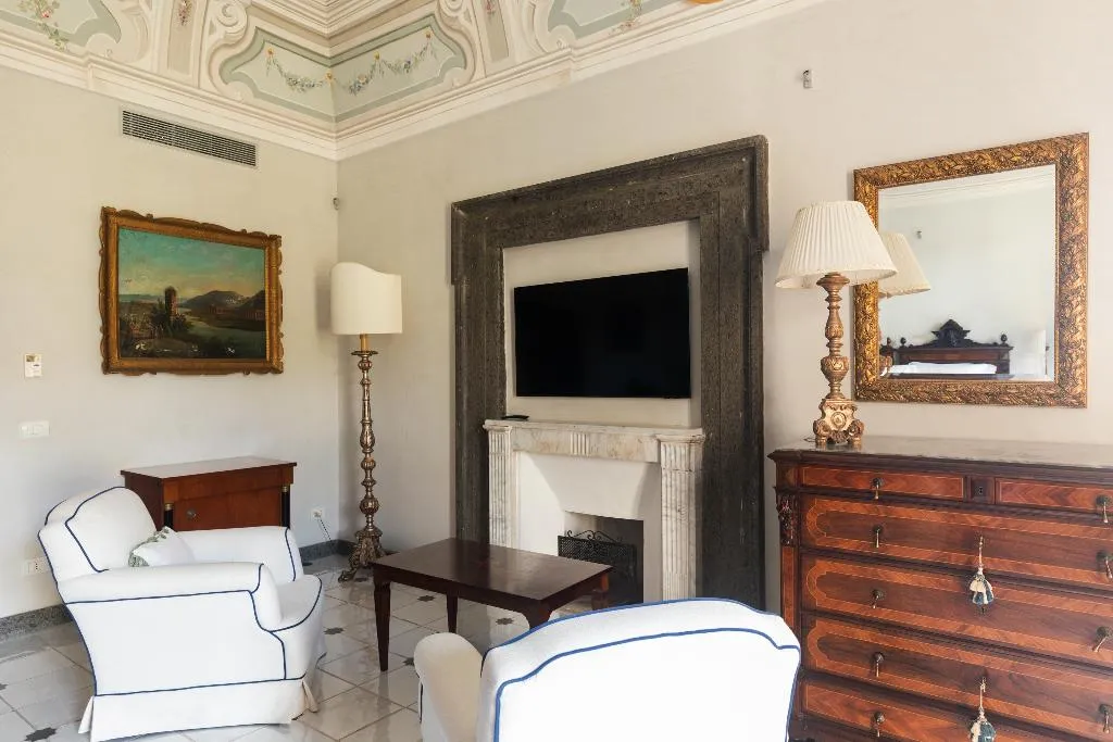 SUITE GARDEN VIEW Room, Grand Hotel Cocumella, Naples