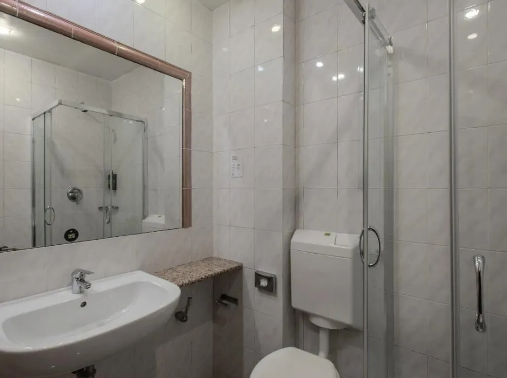 DOUBLE STANDARD Room, B&B Hotel Calenzano First, Florence