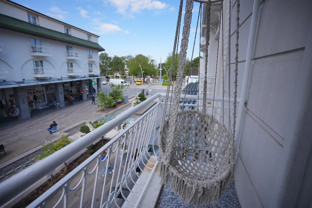 DOUBLE DELUXE WITH BALCONY Room, By Cemil Boutique Hotel, Antalya