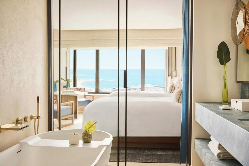 QUADRUPLE SEA VIEW Room, Hotel Arts, Barcelona