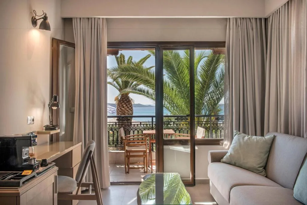 Room, Hotel Pyrgos Boutique & Suites, Thessaloniki
