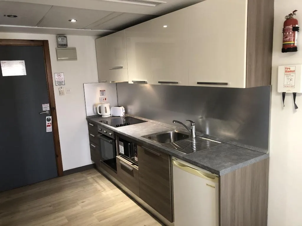 Room, Sunseeker Holiday Complex, Malta
